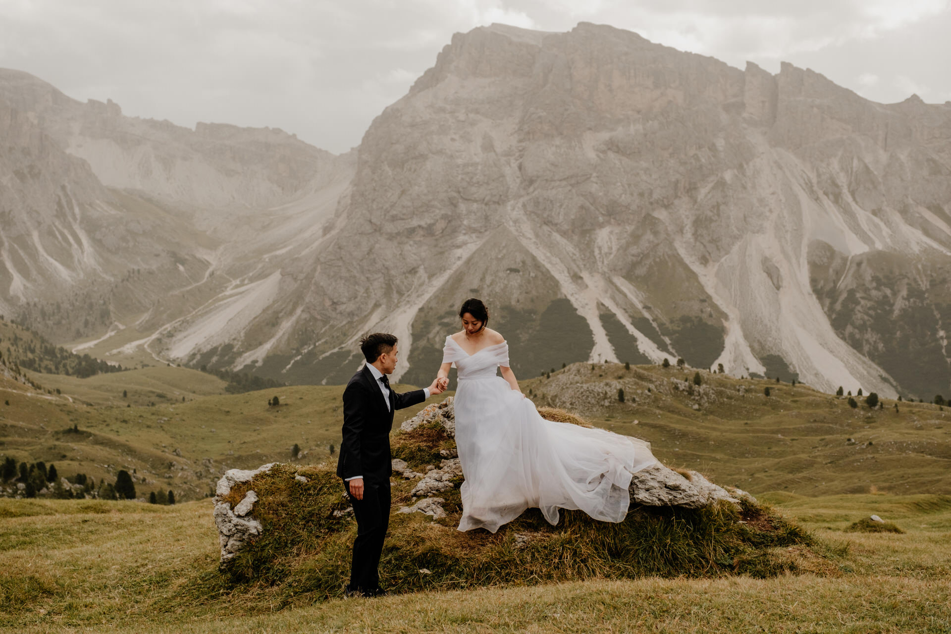 Susan Howard Dolomites Elopement by Wild Connections Photography 452