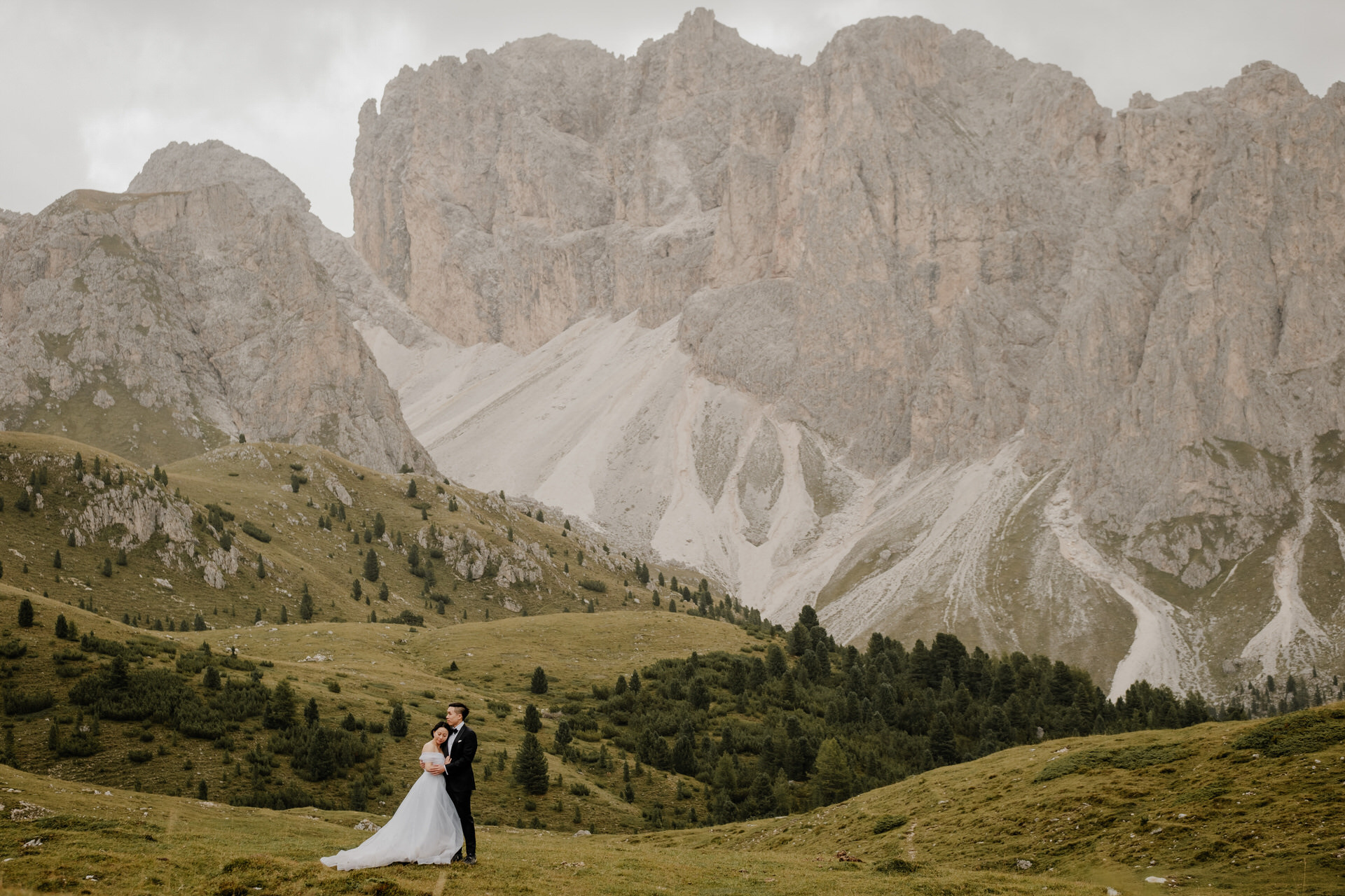 Susan Howard Dolomites Elopement by Wild Connections Photography 853